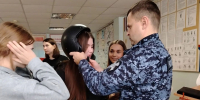 В Иркутской области студенты познакомились с работой подразделения вневедомственной охраны - Росгвардия