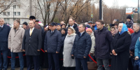 Александр Аксёненко принял участие в открытии сквера имени Героя Советского Союза Александра Демакова в Академгородке - Справедливая Россия