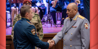 Командующий Сибирским округом Росгвардии поздравил личный состав и ветеранов войск с 70-летием со дня образования воинской части (ФОТО) - Росгвардия