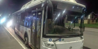 Подросток-зацепер получил травмы из-за падения с автобуса - YarNews.Ru