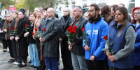 В Геническе памятным митингом встретили 83-летие освобождение города от фашистской оккупации - Единая Россия