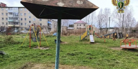 Прокуратура обнаружила страшную детскую площадку в Костромской области - Интернет-телевидение Логос