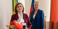 Сотрудники Пермского ГАТУ удостоены медали «За трудовые заслуги» - ПГАТУ