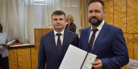 Награды за труд вручил руководитель департамента ветеринарии Краснодарского края Роман Кривонос - Департамент ветеринарии