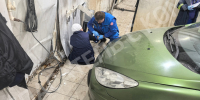 В Ухте автомобилистка перепутала педали и придавила работницу автомойки - ИА Комиинформ