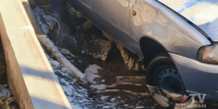 Воду на ещё восьми улицах отключили в Воронеже из-за аварии с провалившейся в яму машиной - TV-Gubernia.Ru