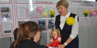Аткарчане старшего поколения песнями и танцами встретили праздник единства - Газета Аткарская газета
