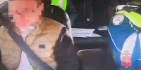 Помогли оперативно добраться до больницы мужчине с болью в сердце полицейские в Минусинске - Абакан 24