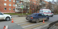 Восьмилетняя девочка попала под колеса «Тойоты» на пешеходном переходе в Омске - Комсомольская Правда