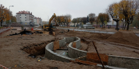Сухой фонтан у ЗАГСа: украшение Черняховска или спорное решение? - New-Chernyahovsk.Ru